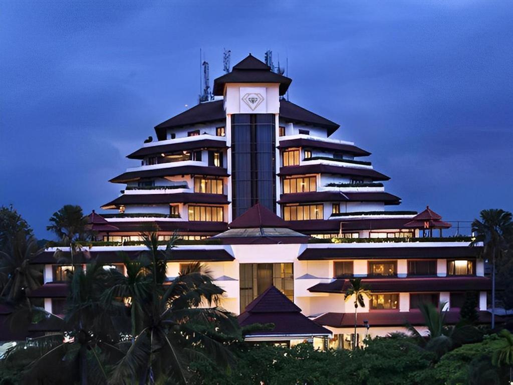 Gq Yogyakarta 4*