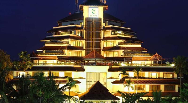 Hotel Gq Yogyakarta 4*