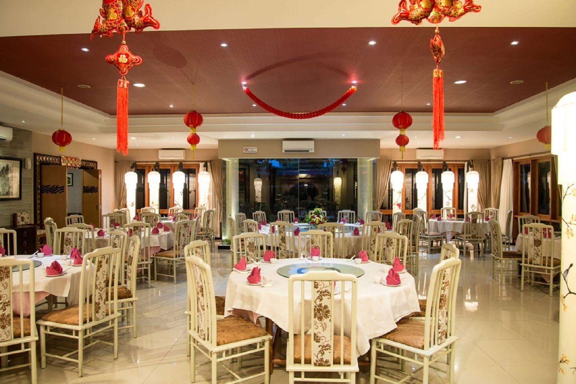 Hotel Gq Yogyakarta 4*